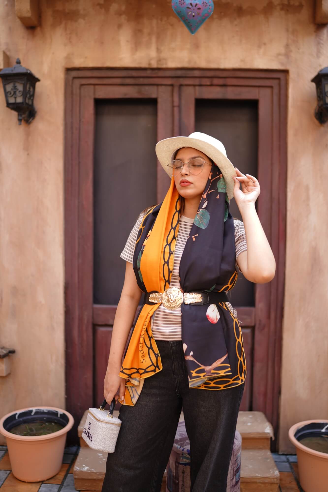 Sunleaf Charm - Bold Statement Scarf